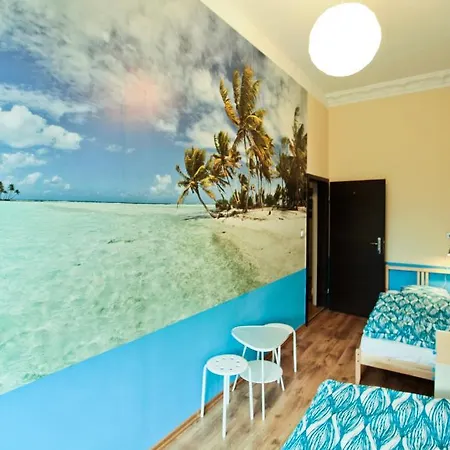 Poco Loco Hostel *