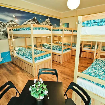 Poco Loco بوزنان