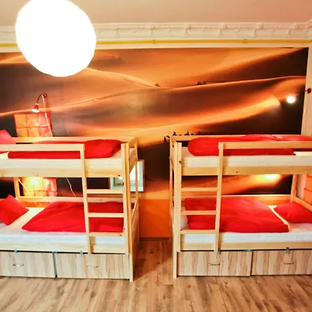 Poco Loco Hostel *