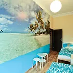 Poco Loco Hostal *