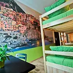 Hostal Poco Loco *
