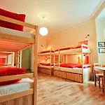 Poco Loco Hostal *