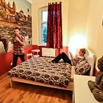 Hostal Poco Loco *