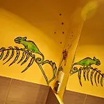 Poco Loco Hostal *