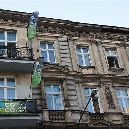 Poco Loco Hostal *